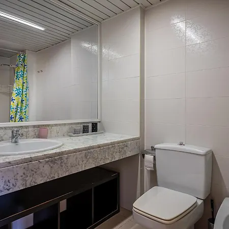 At177 Pins, Duplex En 1ra Linea, Con Piscina, Airco